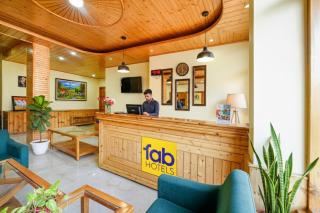 FabHotel Anant Meadows - 8