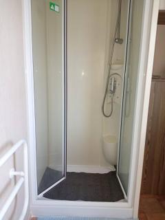 Beautiful van, beaches, accessible pet friendly - 2