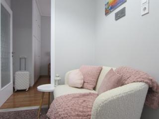 Walk to Acropolis of Athens,15-min Metro nearby - 4