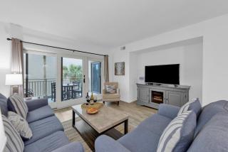 138 Shorewood - 1