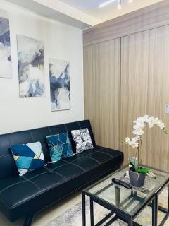 SMDC Good Stays - Shore 2 Unit 706 Tower 2 - 7