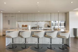 201 - Four Bedroom Argent condo - 3