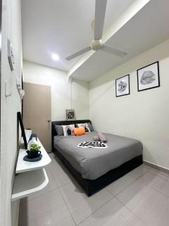 Specious Living Cozy House - 5