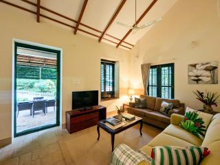Pine Tree Place By Luxunlock Private Villas - 7