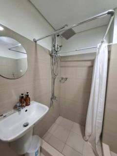 SMDC Good Stays - Shore 2 Tower 2 Unit 1828 - 4