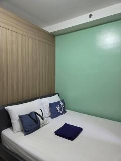 SMDC Good Stays - Shore 2 Unit 754 Tower 2 - 3