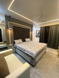 Premium Apartment near Taj Mahal - 6