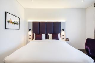 Premier Inn Abu Dhabi Capital Centre - 8