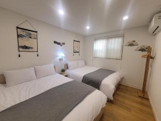 Seoul & Hangang Park, 5 min walk from Konkuk University, Seongsu, Jayang Subway Stations & Licensed Accommodation - 7