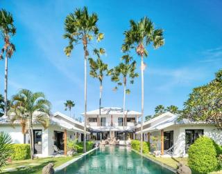 6BR Berawa Villa for 12 | Pool, BBQ & Pool Table - 0