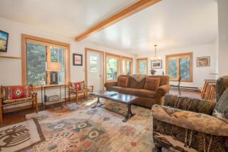 RMR: Rendezvous A3 Condo in Teton Village - 9