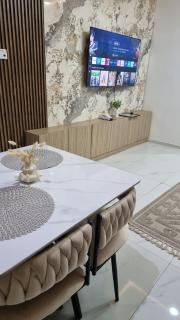 Uranus Premium Apartments and Suites - 6