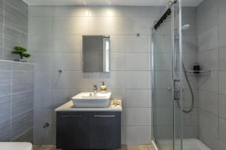 Majestic Sunset Salt Lake Views 300m From Beach - 8