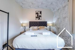 Spacious 3 Bed with Pac-Man, Darts and 2 Parking spaces - 3