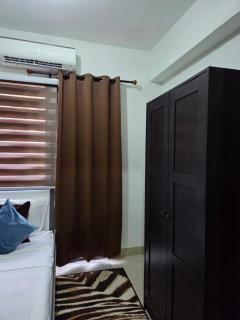 SMDC Good Stays - Shore 2 Unit 325 Tower 3 - 6