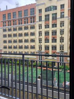 SMDC Good Stays - Shore 2 Unit 325 Tower 3 - 1