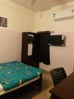 Zivo Stays, Guest House, Rethibowli - Hyderabad - 5