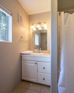 Gorge View 365 home - 6