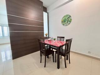 #19 Studio First Subang Mall SS15 Courtyard--2mins to SS15 LRT !2-3 PAX! - 6