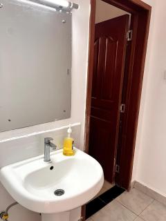 Work-from-Home Apartment Near JKIA & SGR Terminal - 2