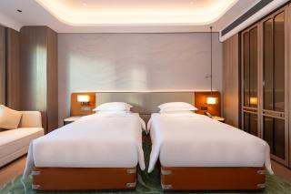 Shantou Oriental Century Hotel - 8