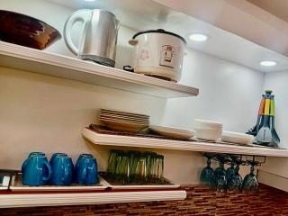 DaLei 1-319 Sleeps 8pax at Marina Spatial Condominium in Dumaguete City - 8