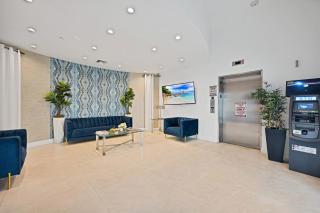 Stylish Studio in South Beach with Ocean Views - 8