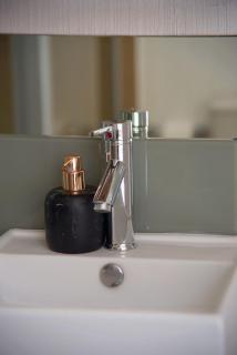 Serene escape in Johannesburg - Fourways - 8