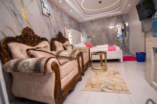 Modern Bedsitter in a Quiet Neighborhood - 7