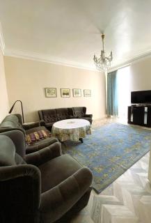 Apartament spațios în centrul Chișinăului! - 1