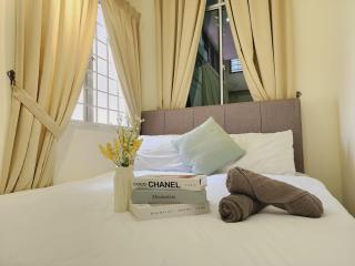 NEW! Petaling Jaya Corner Landed, 4 Bedroom, Kids Playground Slides, SS17,16 Pax,Seventeen Mall, Eastin, Phileo, SS2, Jaya One,UM - 7