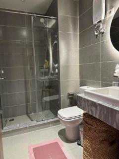 Lagoon-View Family Apartment in AZHA Ain Sokhna - 9