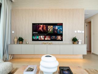 Downtown 4BDR Apartment Opposite Dubai Mall, Burj Khalifa Views - 1