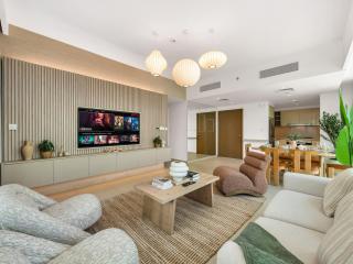 Downtown 4BDR Apartment Opposite Dubai Mall, Burj Khalifa Views - 9