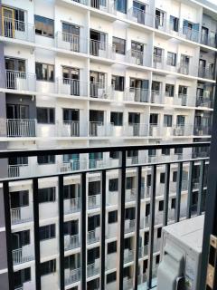 SMDC Good Stays - Shore 3 Unit 1452 Tower 2 - 9