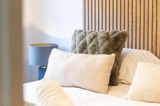 Rock Mill 1 Bed Apartment 15 - Stoney Middleton - 1