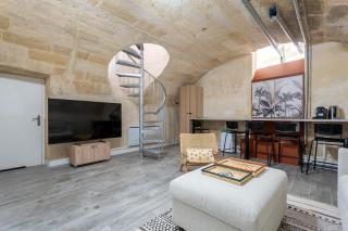 Bel appartement moderne centre ville Bordeaux - proche tram - 1