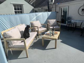 Mordros Cawsand Cottage, Steps from the Beach - 7