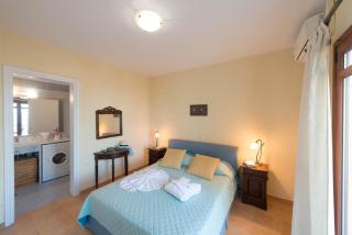Ariadne Villa - 1