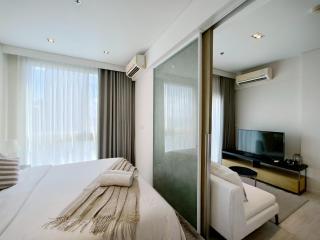 1 Bedroom Condo R272 Veranda Pattaya Beachfront - 1