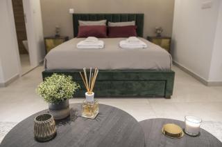 STAY Glam Skin Studio - 9