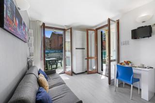 Superior Village Apartments - Porto Letizia - 1