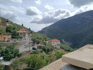 House of the Arches - 4