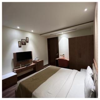 887 PT AC Hotel in Barnala - 5