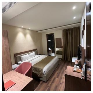887 PT AC Hotel in Barnala - 1