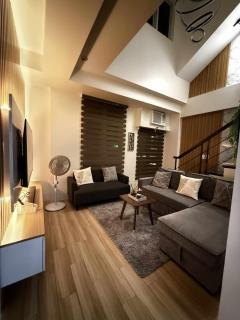 Cozy Condo in Holland Park Southwoods With Pool - 8