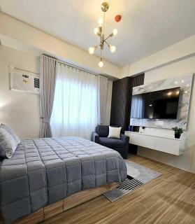 Cozy Condo in Holland Park Southwoods With Pool - 4