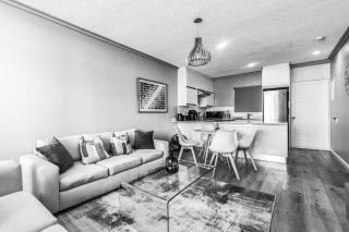 Unit 117 Brookes Hill Suites - 6