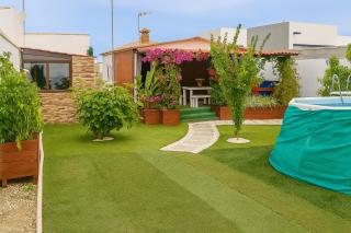 "Chalet La Buganvilla con Piscina Privada y Jardín Cerca de la Playa en Chiclana" - 0