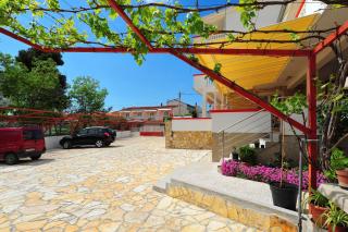 Apartments Pako - 1